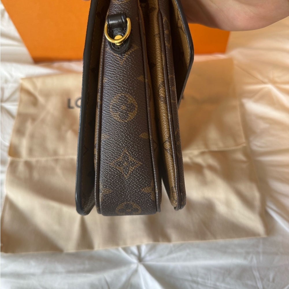 Louis Vuitton LV Pochette Métis - Picture 7 of 16